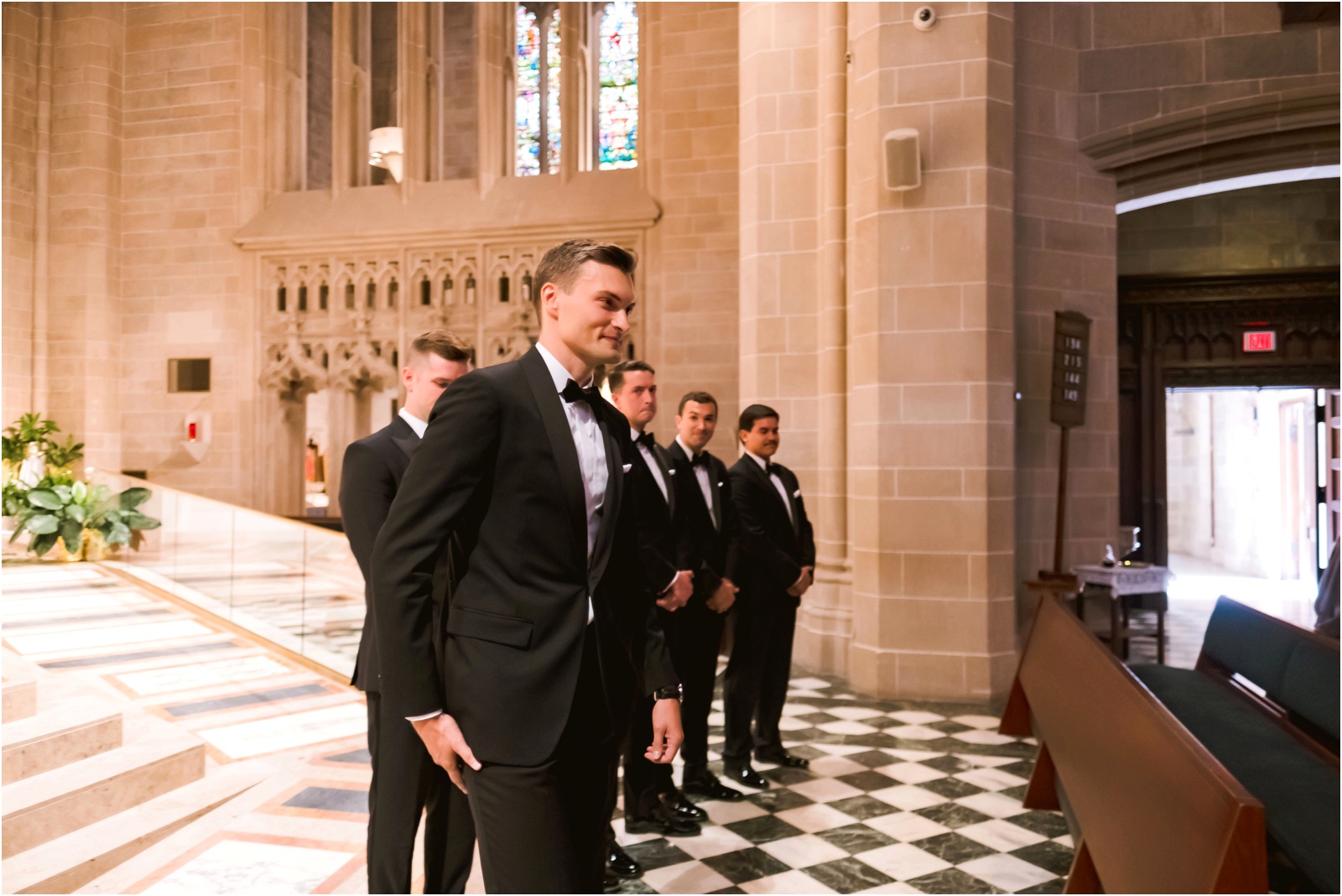 Erin Schmidt Photography | glamorous Detroit Athletic Club wedding photos | Metro Detroit wedding photographer