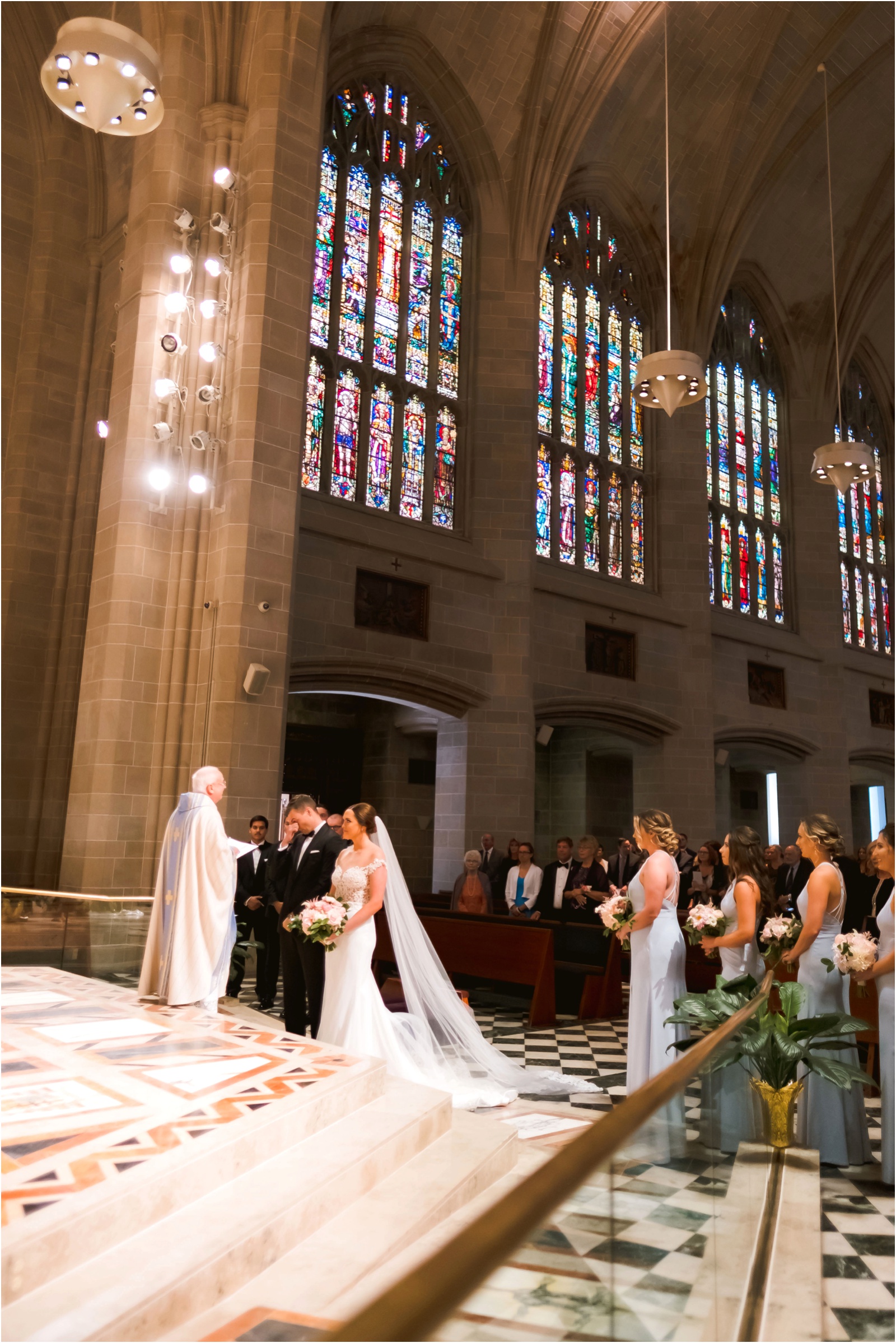 Erin Schmidt Photography | glamorous Detroit Athletic Club wedding photos | Metro Detroit wedding photographer