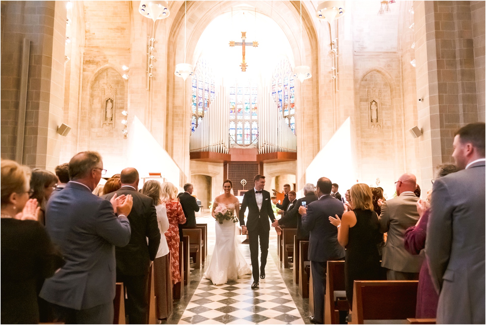 Erin Schmidt Photography | glamorous Detroit Athletic Club wedding photos | Metro Detroit wedding photographer