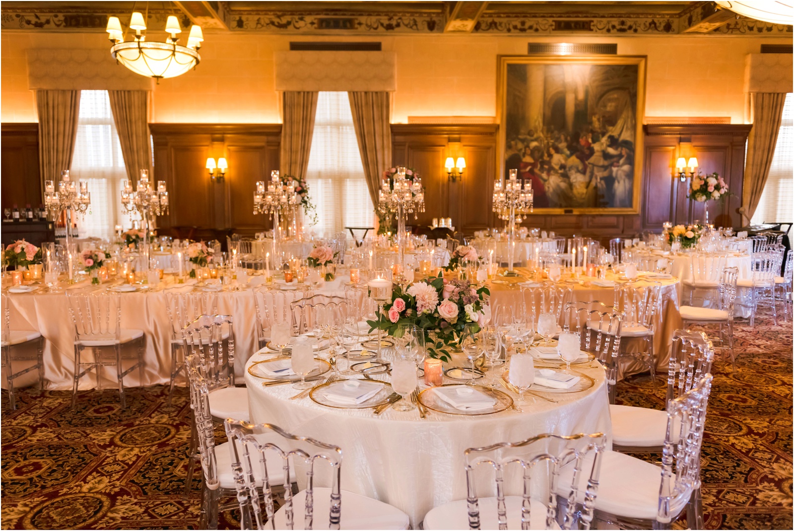 Erin Schmidt Photography | glamorous Detroit Athletic Club wedding photos | Metro Detroit wedding photographer