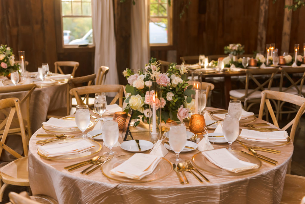 Erin Schmidt Photography | Metro Detroit Wedding Photographer | Cushing Field House wedding photos