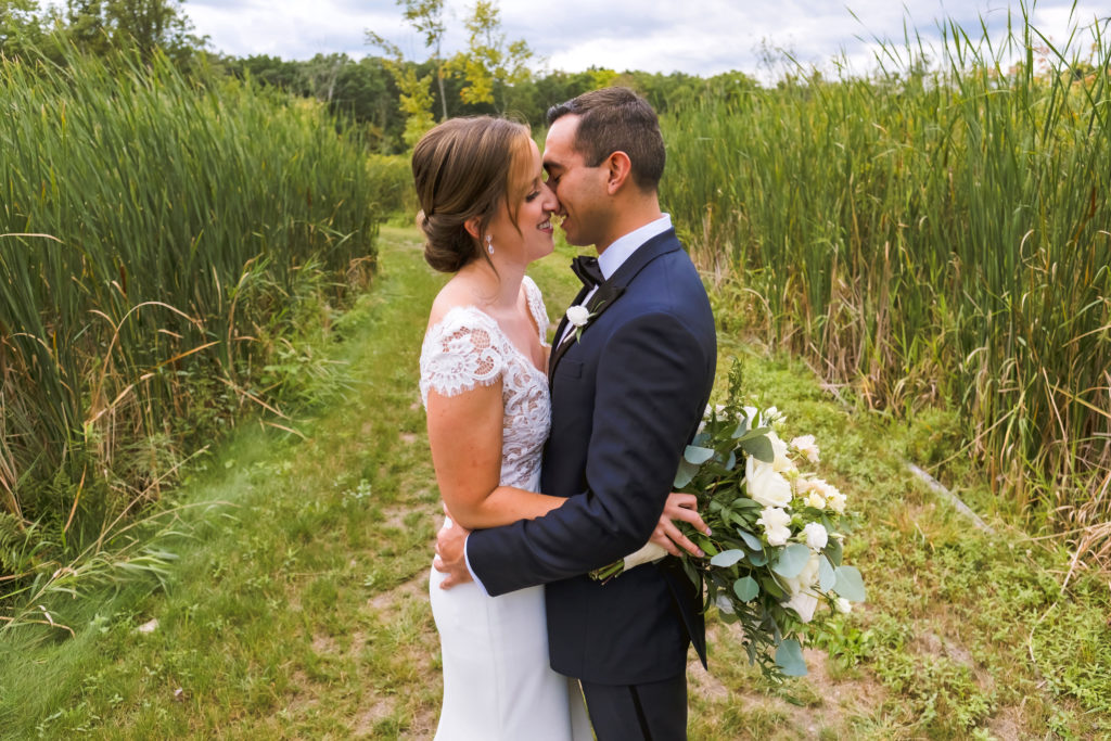 Erin Schmidt Photography | Metro Detroit Wedding Photographer | Cushing Field House wedding photos