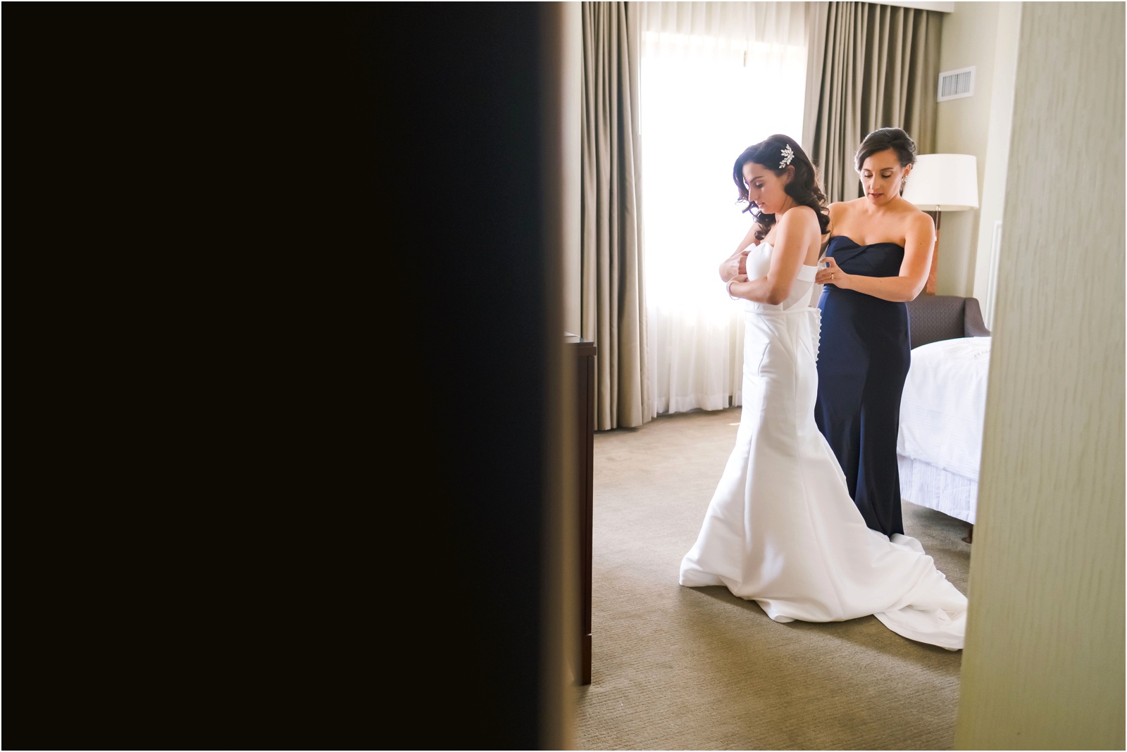 Erin Schmidt Photography | Gem Theatre wedding | Metro Detroit wedding photographer