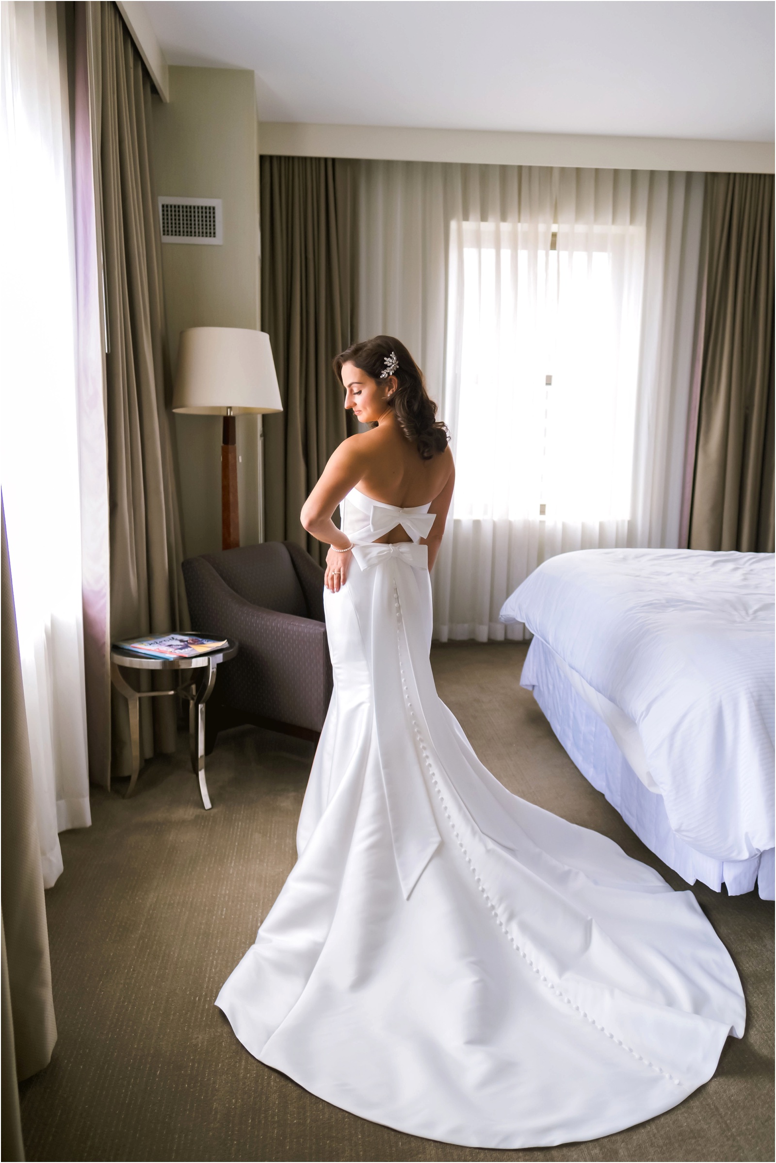 Erin Schmidt Photography | Gem Theatre wedding | Metro Detroit wedding photographer