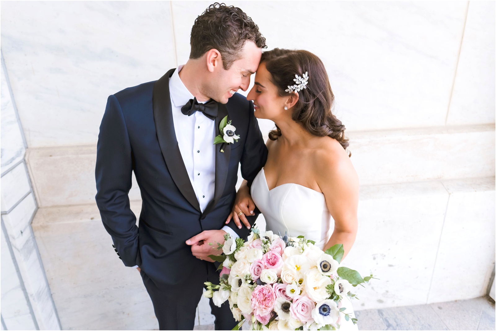 Erin Schmidt Photography | Gem Theatre wedding | Metro Detroit wedding photographer