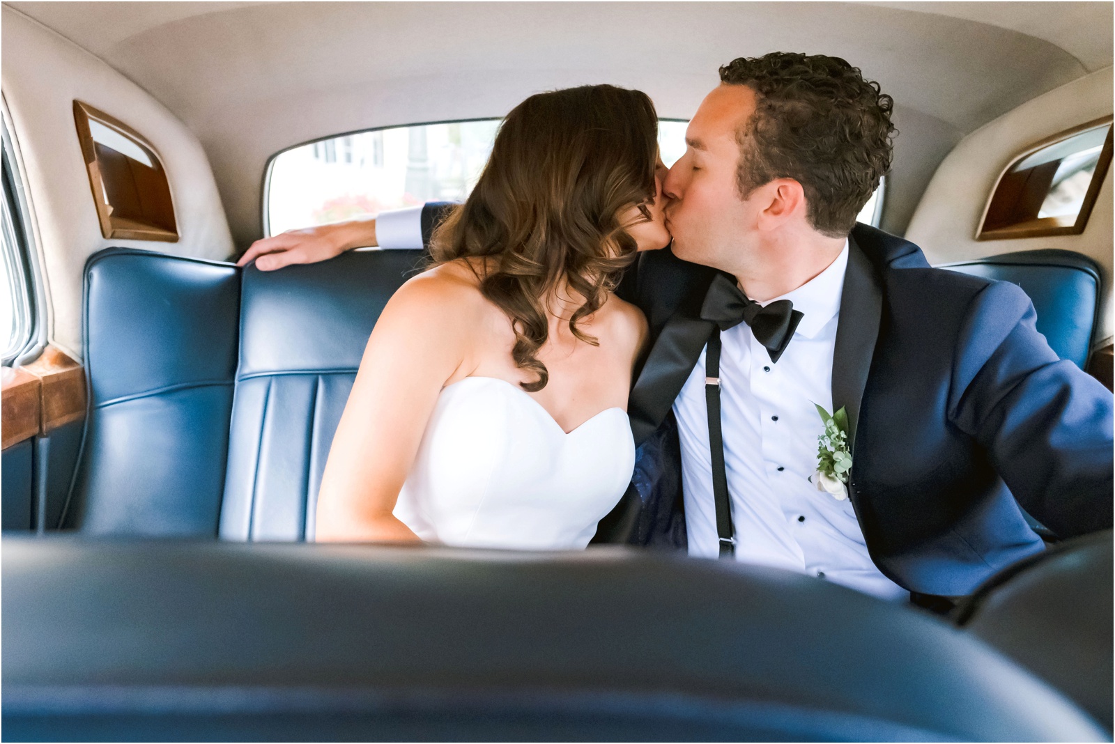 Erin Schmidt Photography | Gem Theatre wedding | Metro Detroit wedding photographer