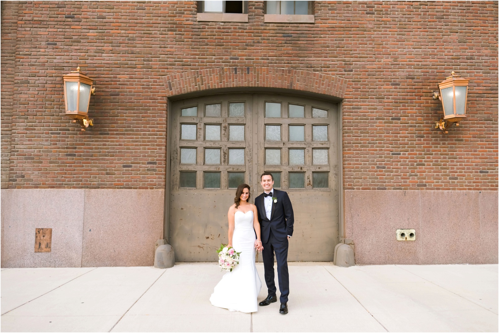 Erin Schmidt Photography | Gem Theatre wedding | Metro Detroit wedding photographer