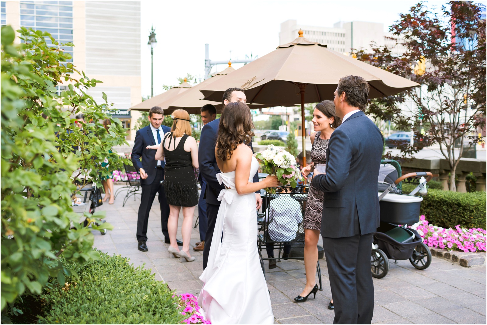 Erin Schmidt Photography | Gem Theatre wedding | Metro Detroit wedding photographer