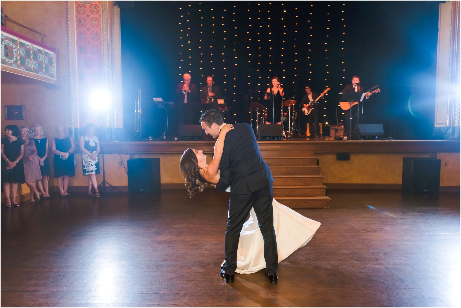 Erin Schmidt Photography | Gem Theatre wedding | Metro Detroit wedding photographer