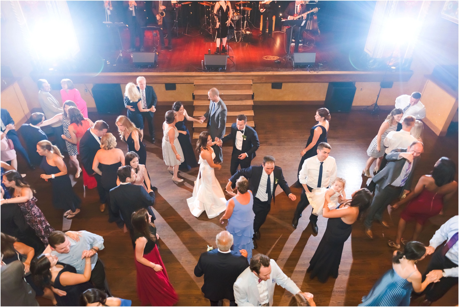 Erin Schmidt Photography | Gem Theatre wedding | Metro Detroit wedding photographer