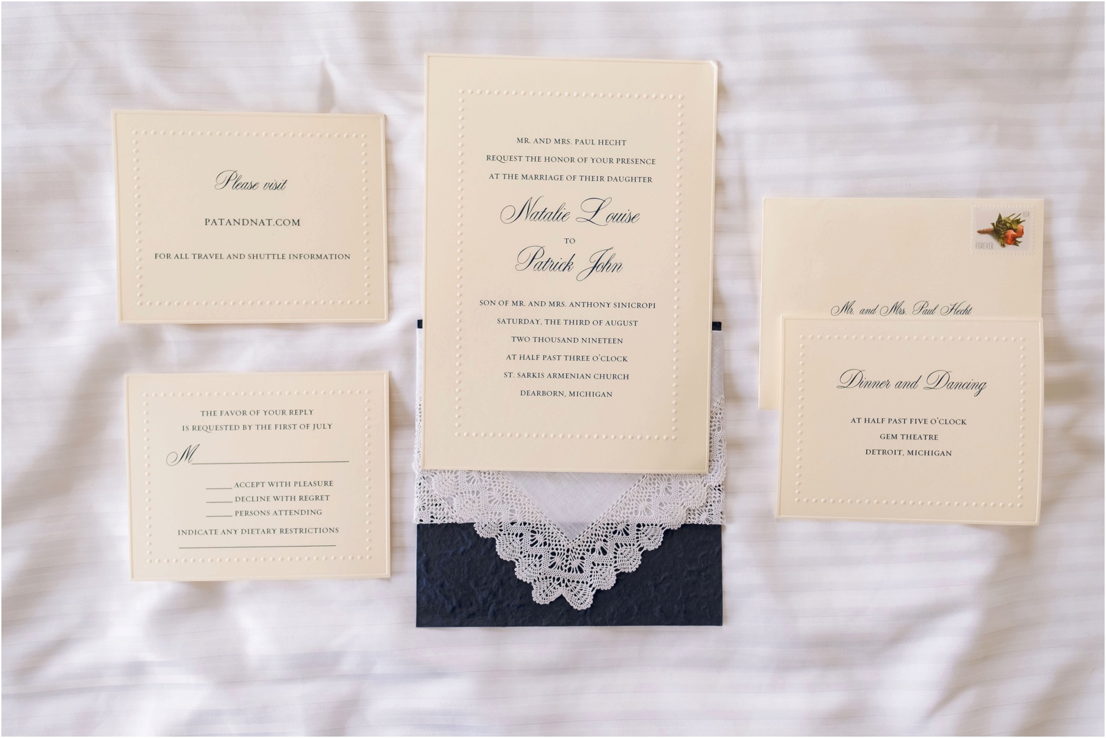Erin Schmidt Photography | Gem Theatre wedding | Metro Detroit wedding photographer