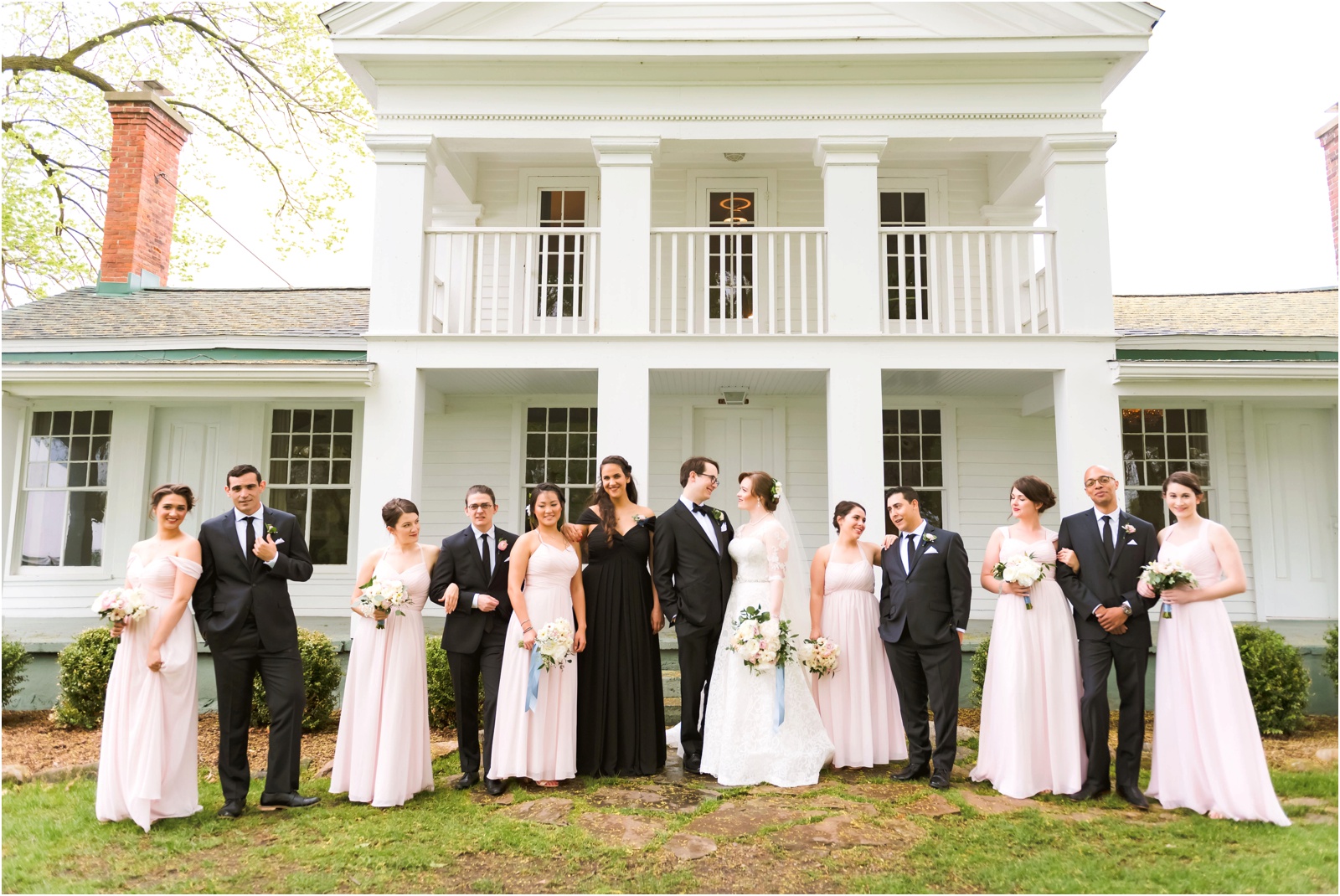 Erin Schmidt Photography | Metro Detroit wedding photographers | spring Cornman Farms wedding