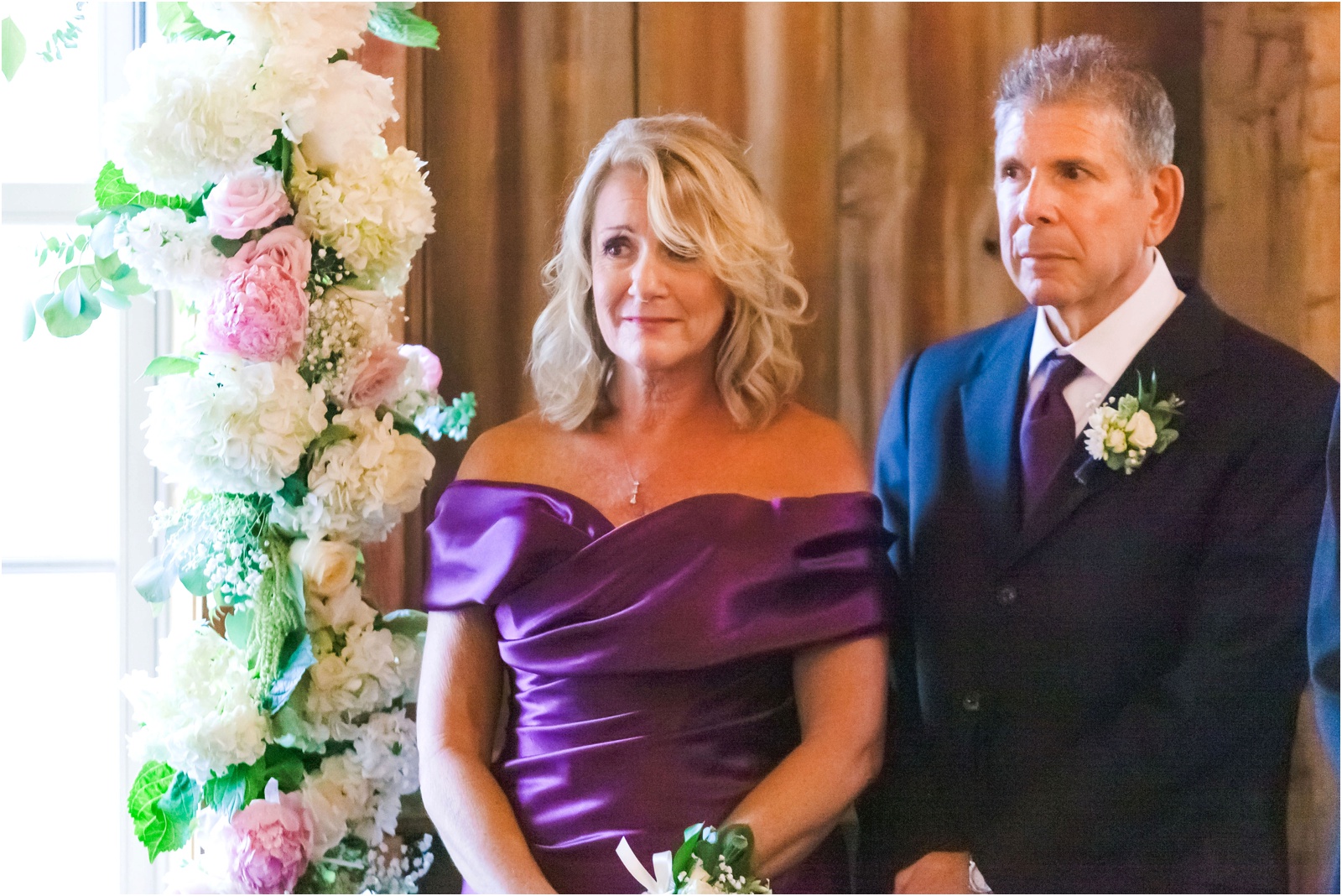 Erin Schmidt Photography | Metro Detroit wedding photographers | spring Cornman Farms wedding
