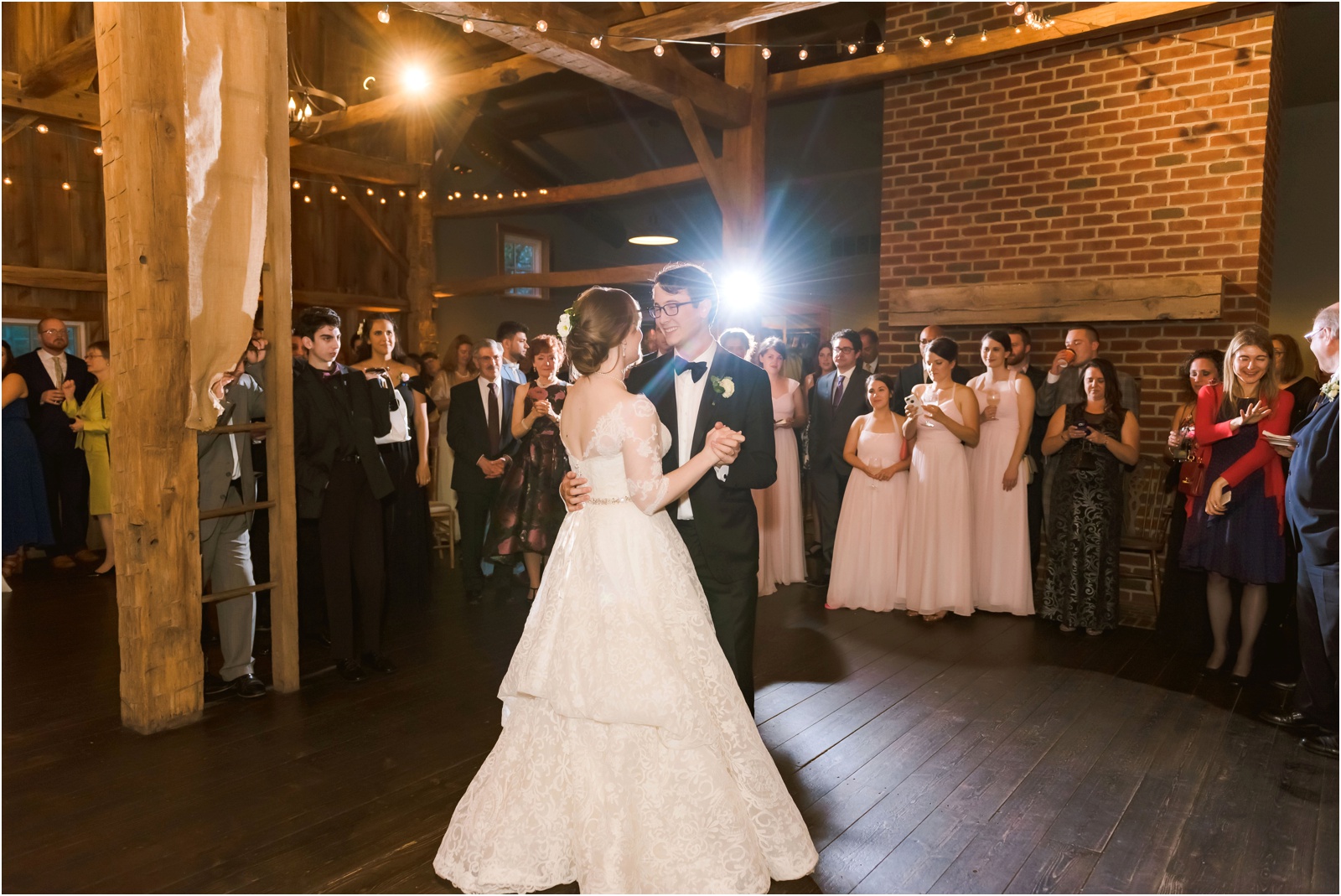 Erin Schmidt Photography | Metro Detroit wedding photographers | spring Cornman Farms wedding