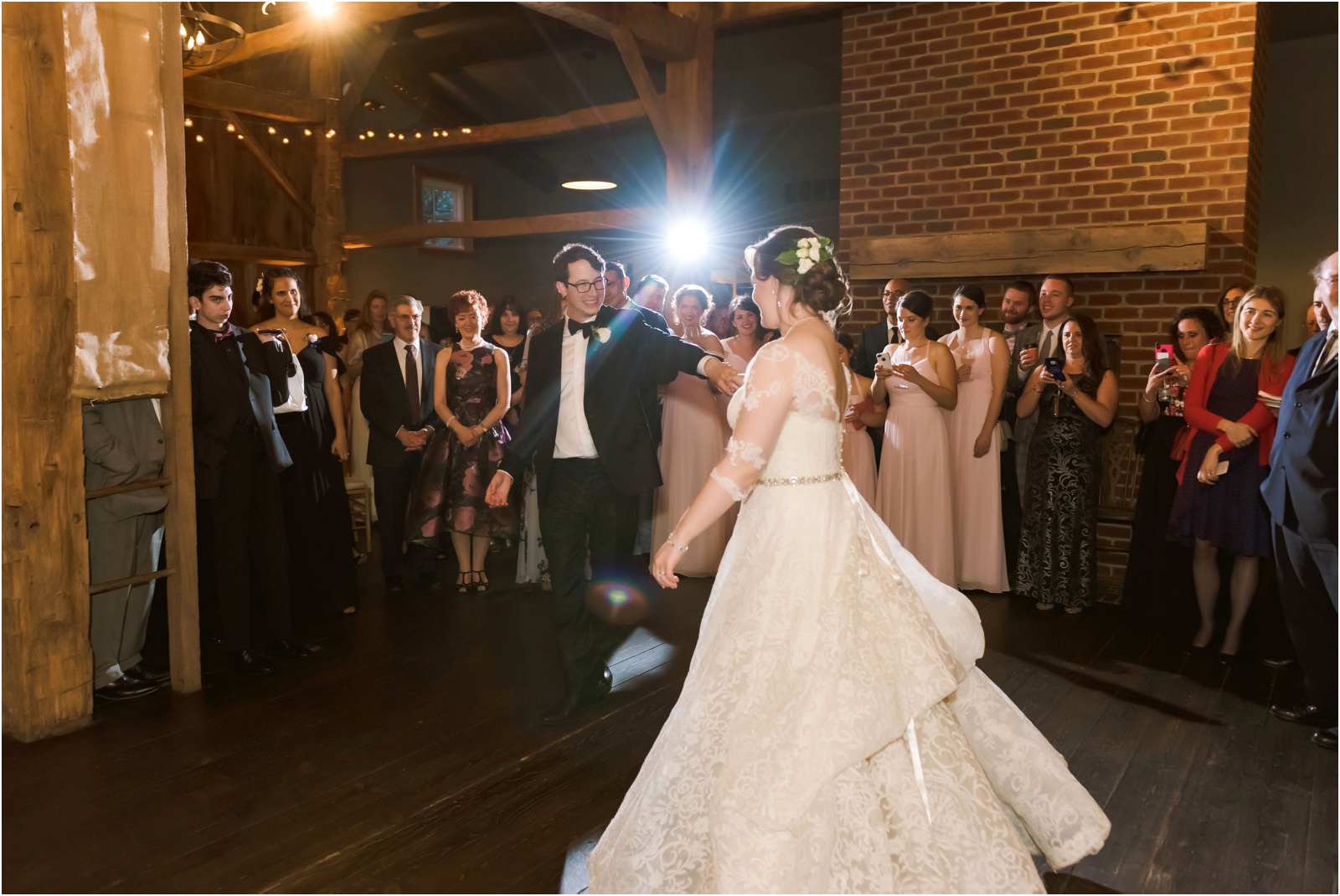 Erin Schmidt Photography | Metro Detroit wedding photographers | spring Cornman Farms wedding