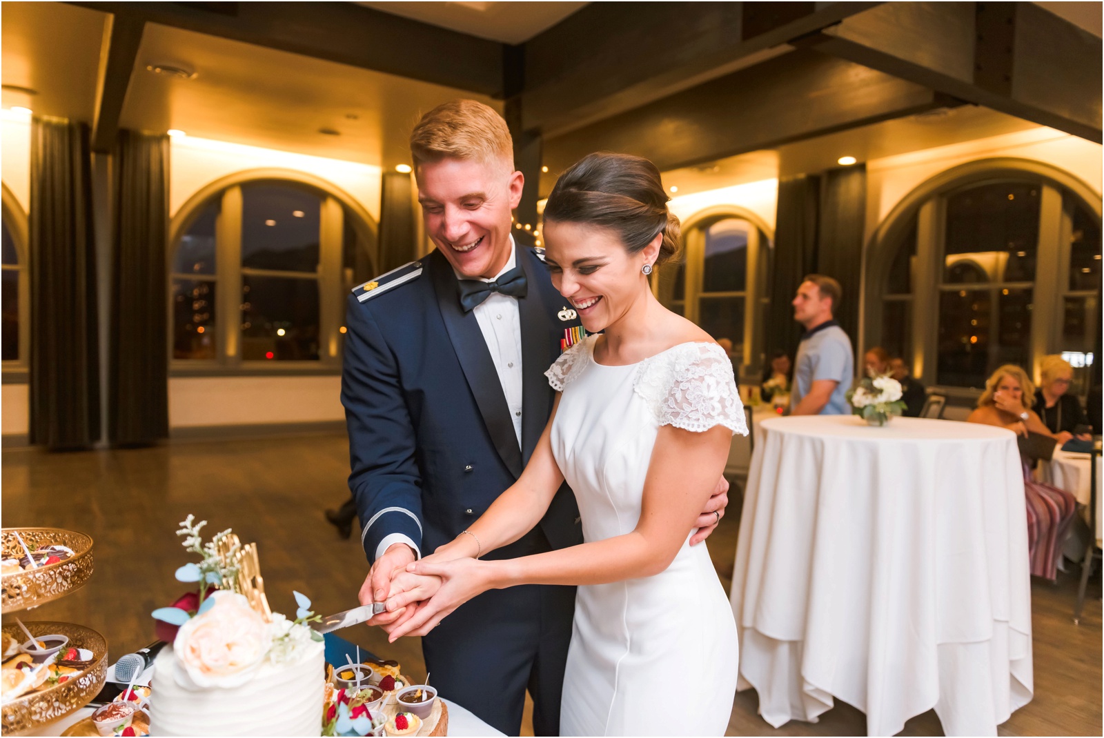 Erin Schmidt Photography | fall Denver Wedding | Metro Detroit Wedding Photographer