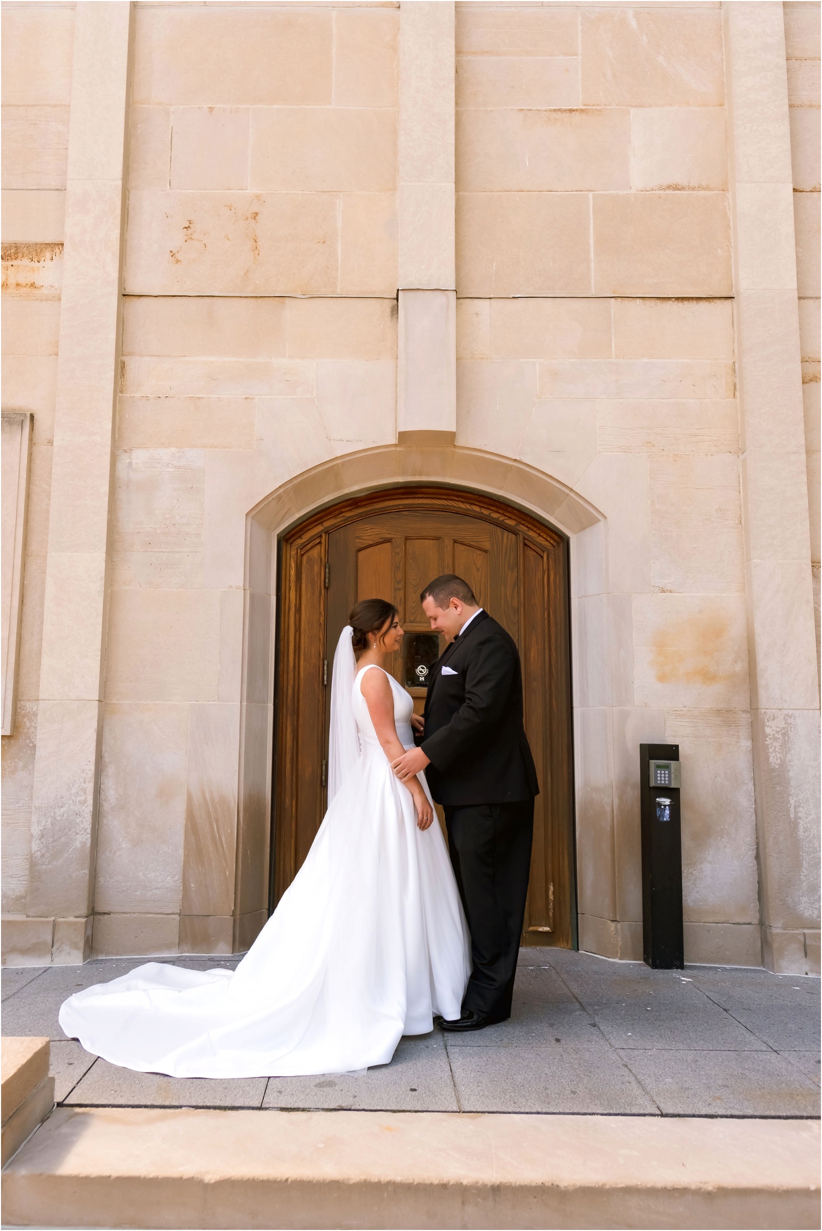 Erin Schmidt Photography | summer Michigan League wedding | Metro Detroit wedding photographer