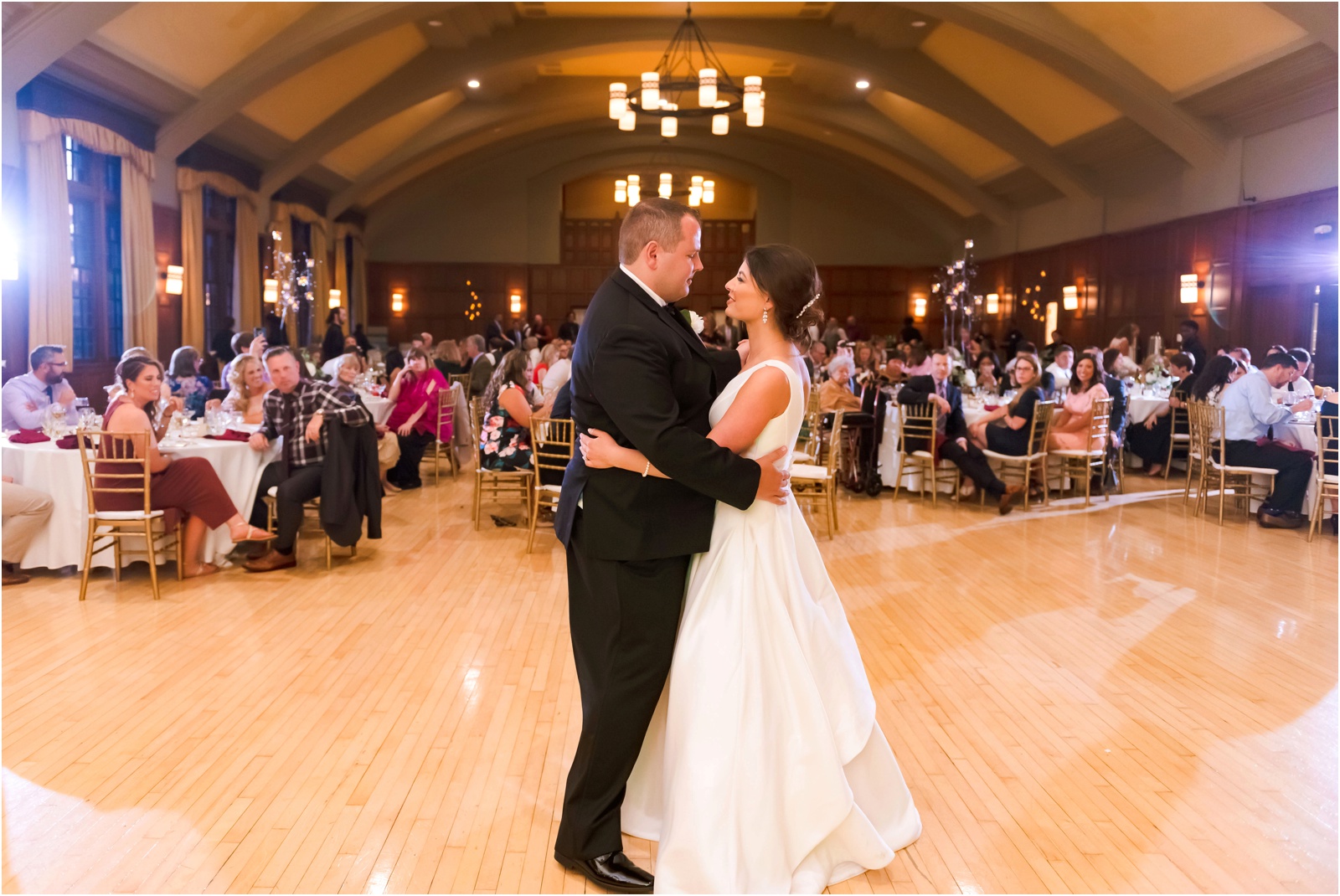 Erin Schmidt Photography | summer Michigan League wedding | Metro Detroit wedding photographer