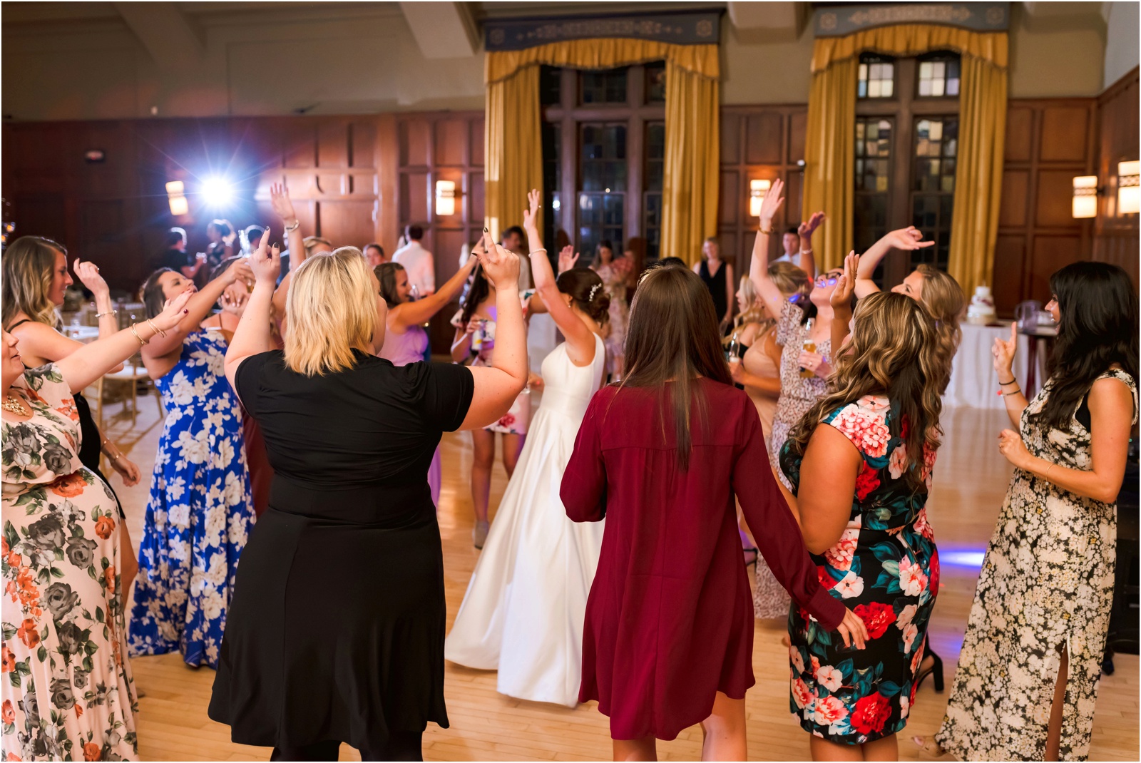Erin Schmidt Photography | summer Michigan League wedding | Metro Detroit wedding photographer