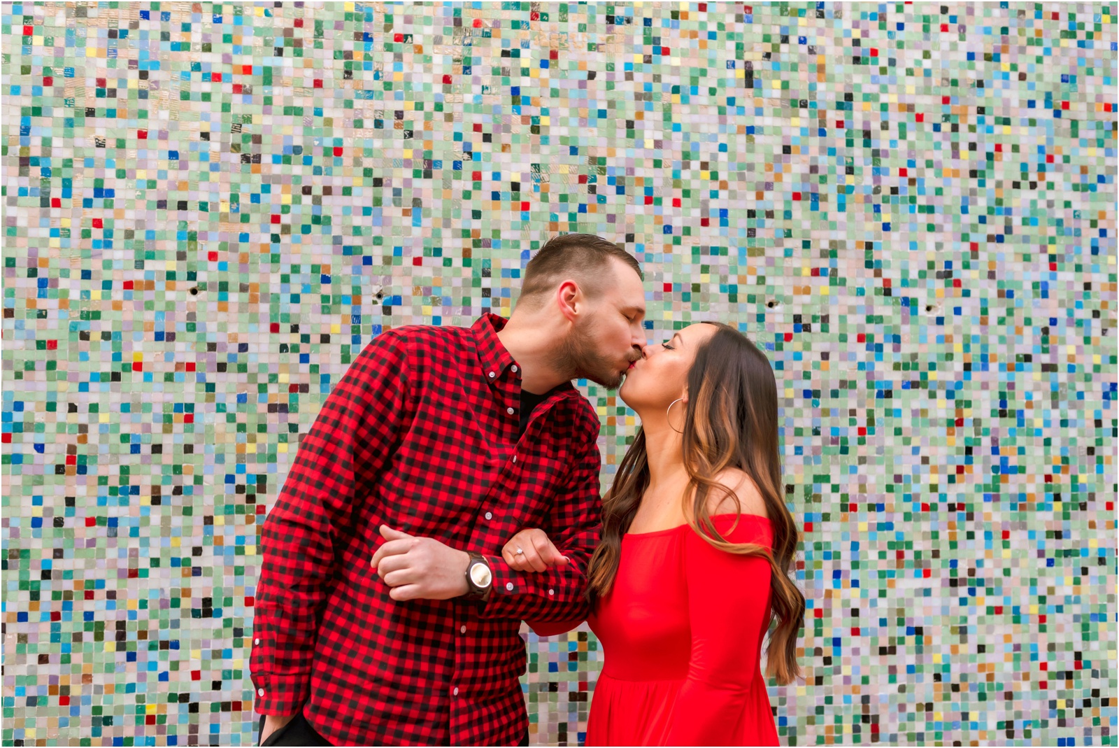 Erin Schmidt photography | Detroit holiday engagement session | Metro Detroit wedding photographer