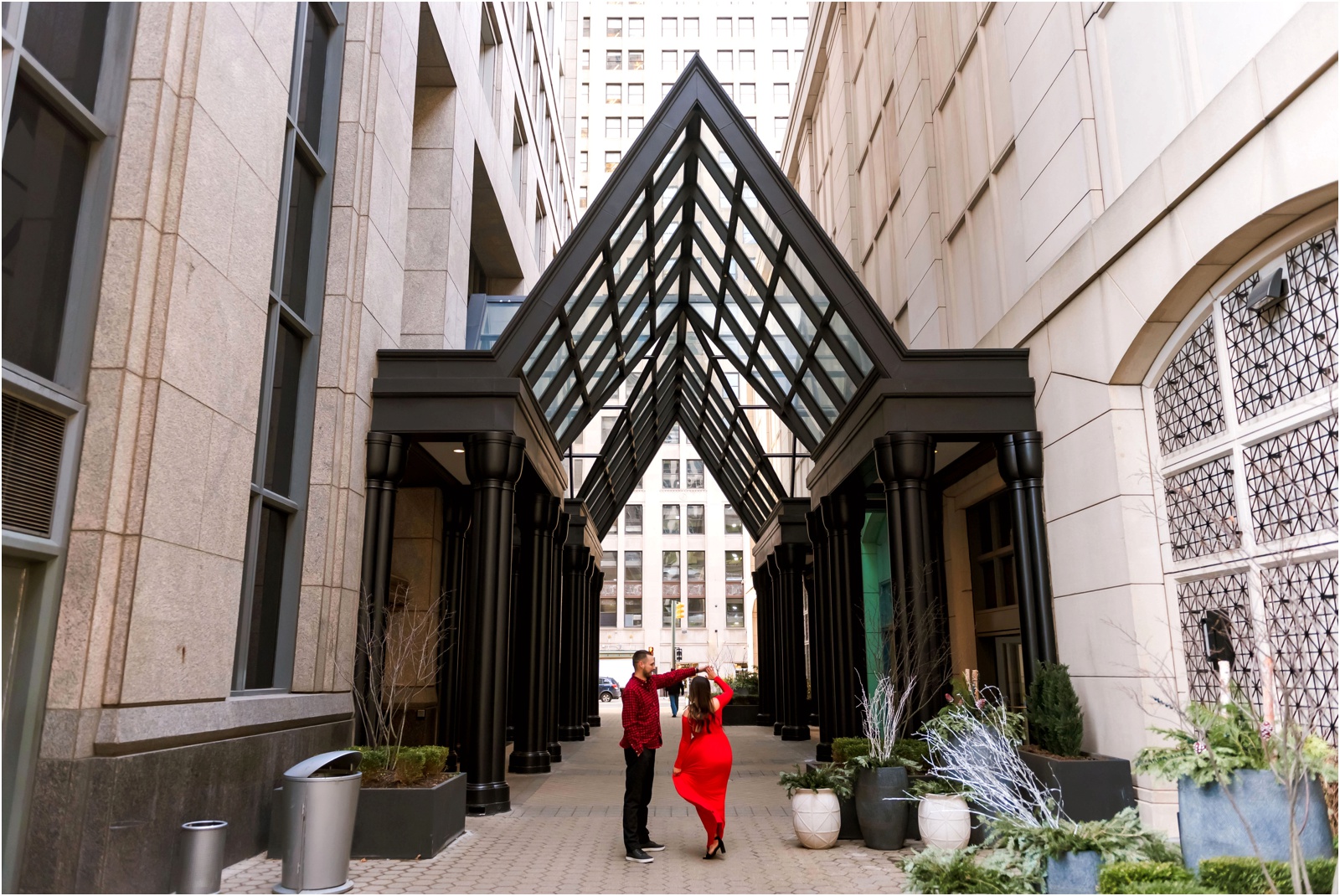 Erin Schmidt photography | Detroit holiday engagement session | Metro Detroit wedding photographer