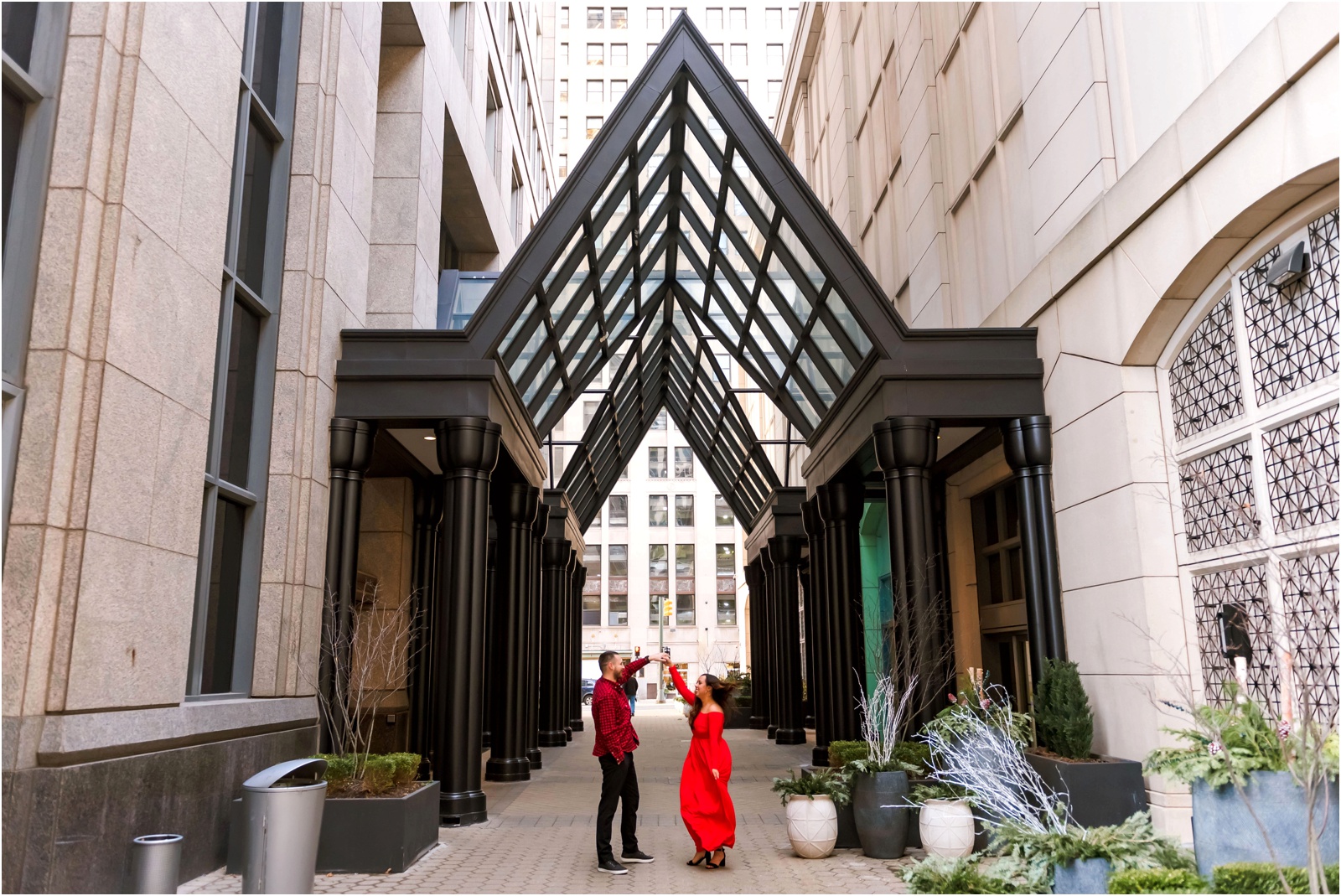 Erin Schmidt photography | Detroit holiday engagement session | Metro Detroit wedding photographer