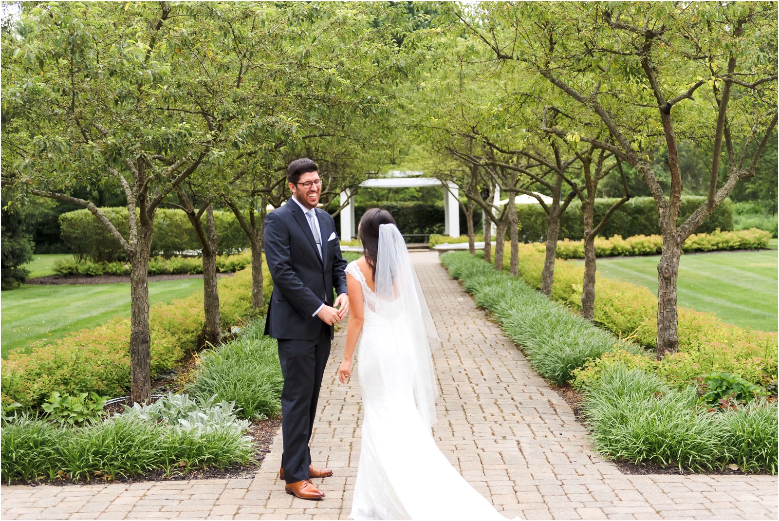 Michigan Wedding photographer | Weller's Carriage House wedding