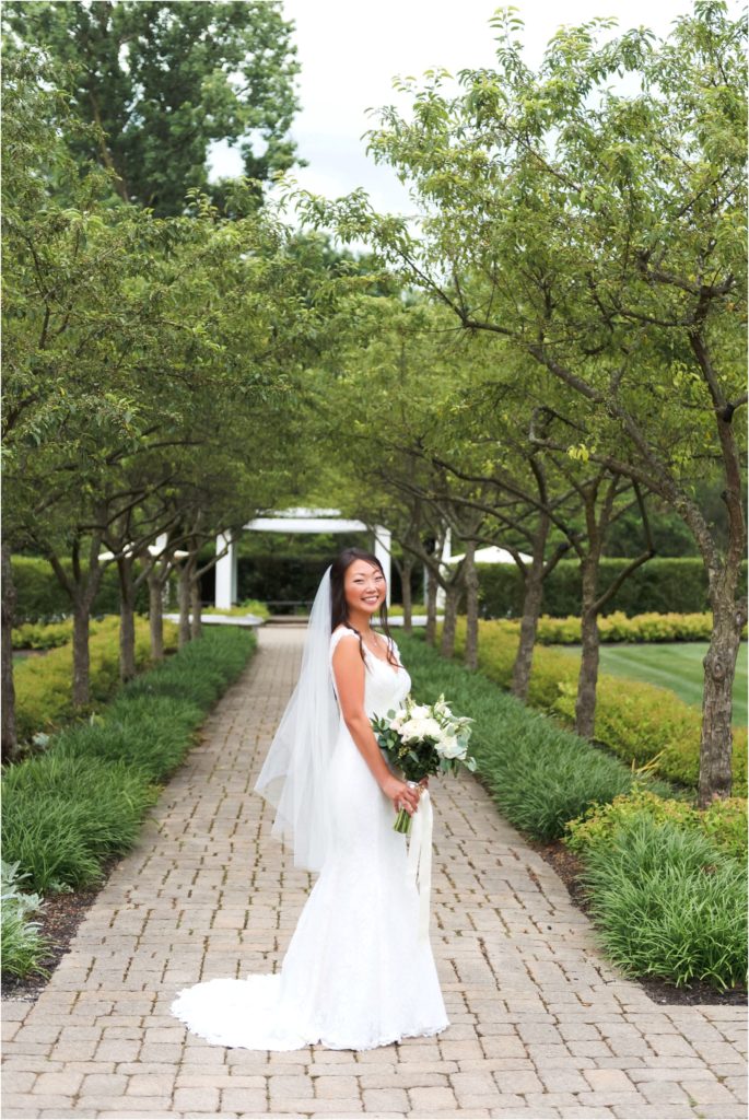 Michigan Wedding photographer | Weller's Carriage House wedding