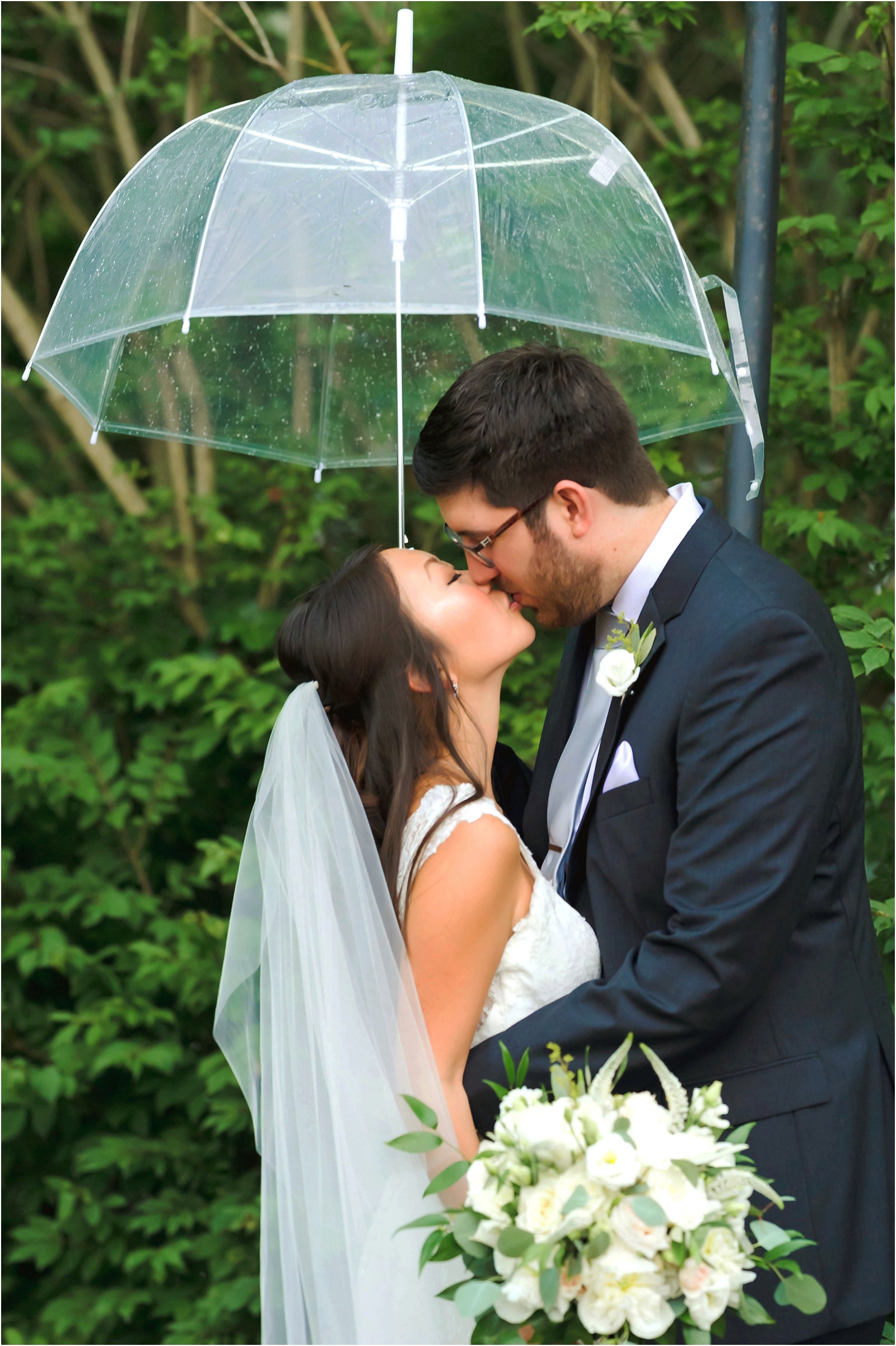 Michigan Wedding photographer | Weller's Carriage House wedding