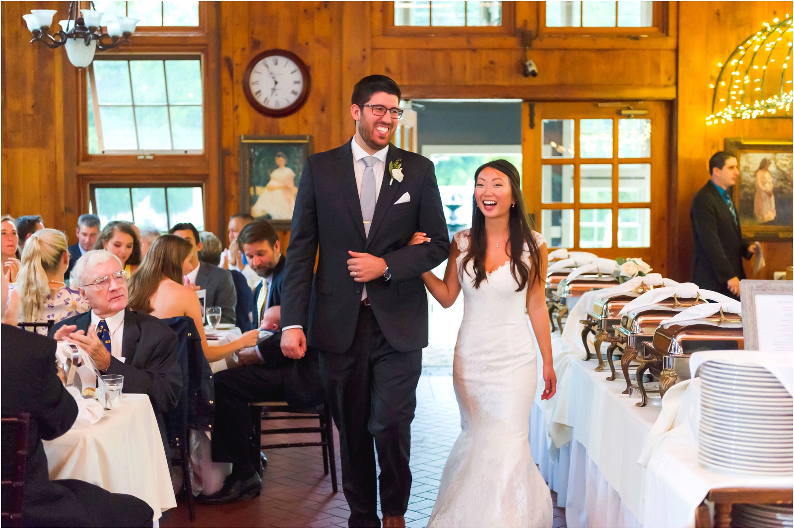 Michigan Wedding photographer | Weller's Carriage House wedding