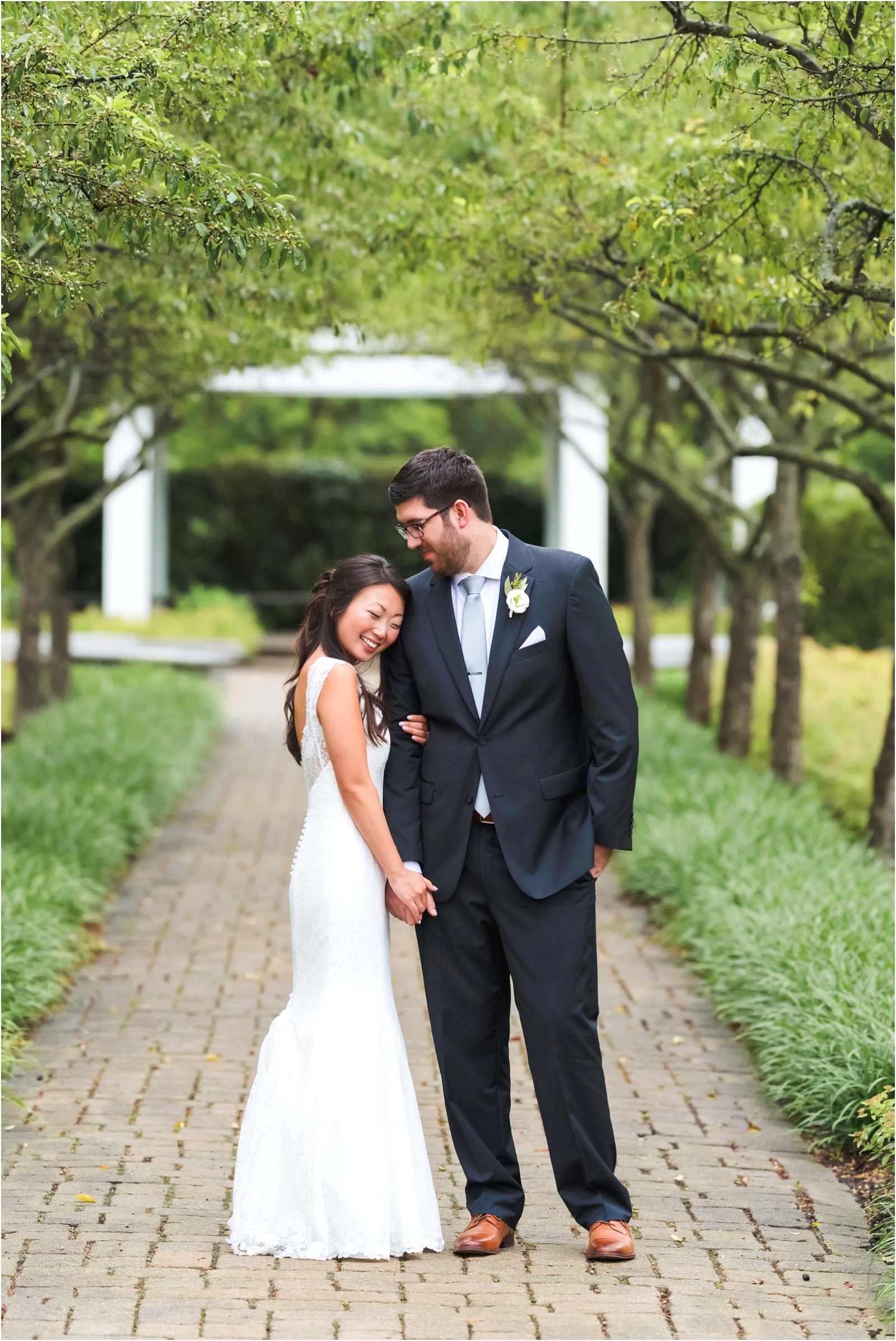 Michigan Wedding photographer | Weller's Carriage House wedding