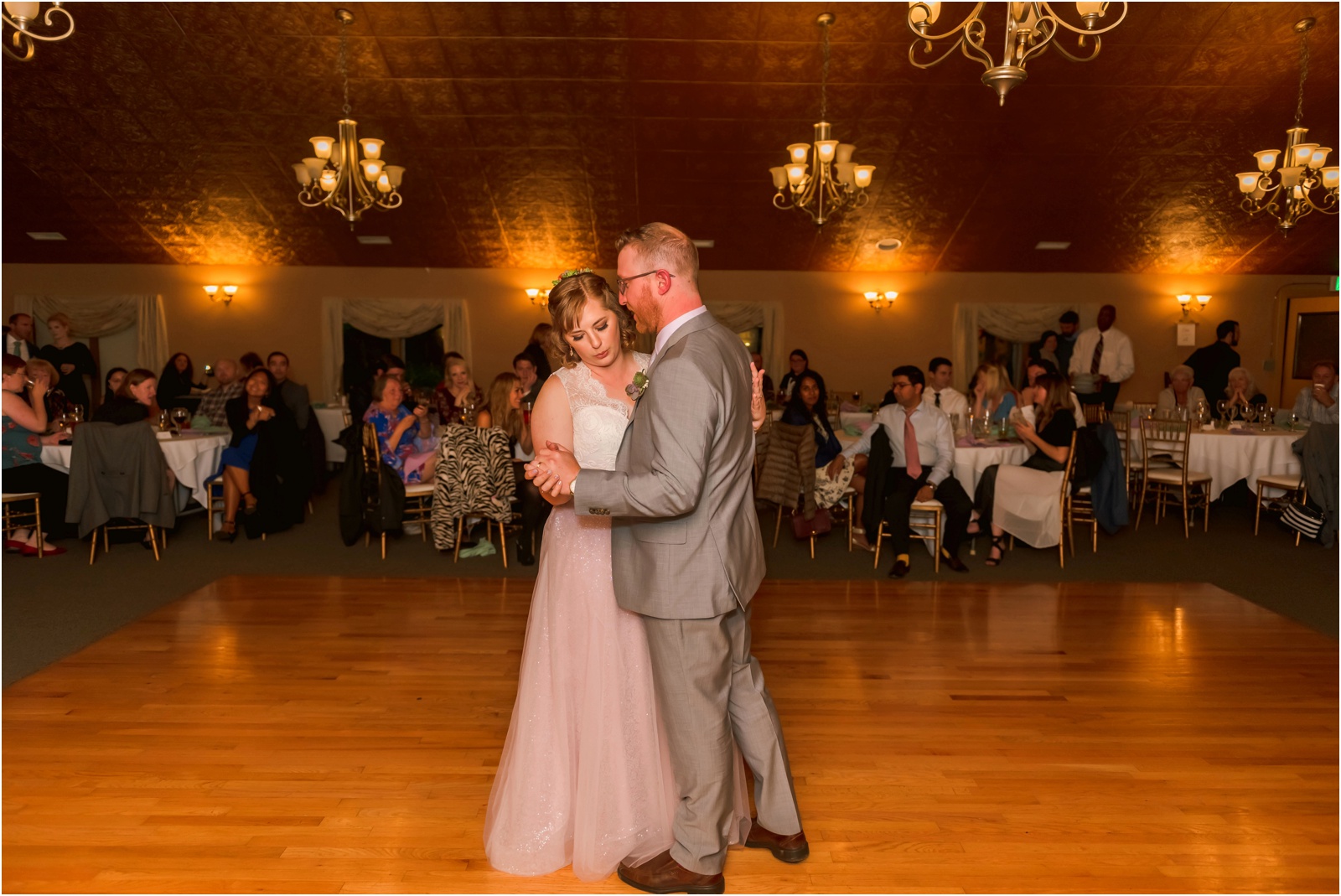 Portland wedding story | Erin Schmidt Photography | Portland Oregon wedding photos