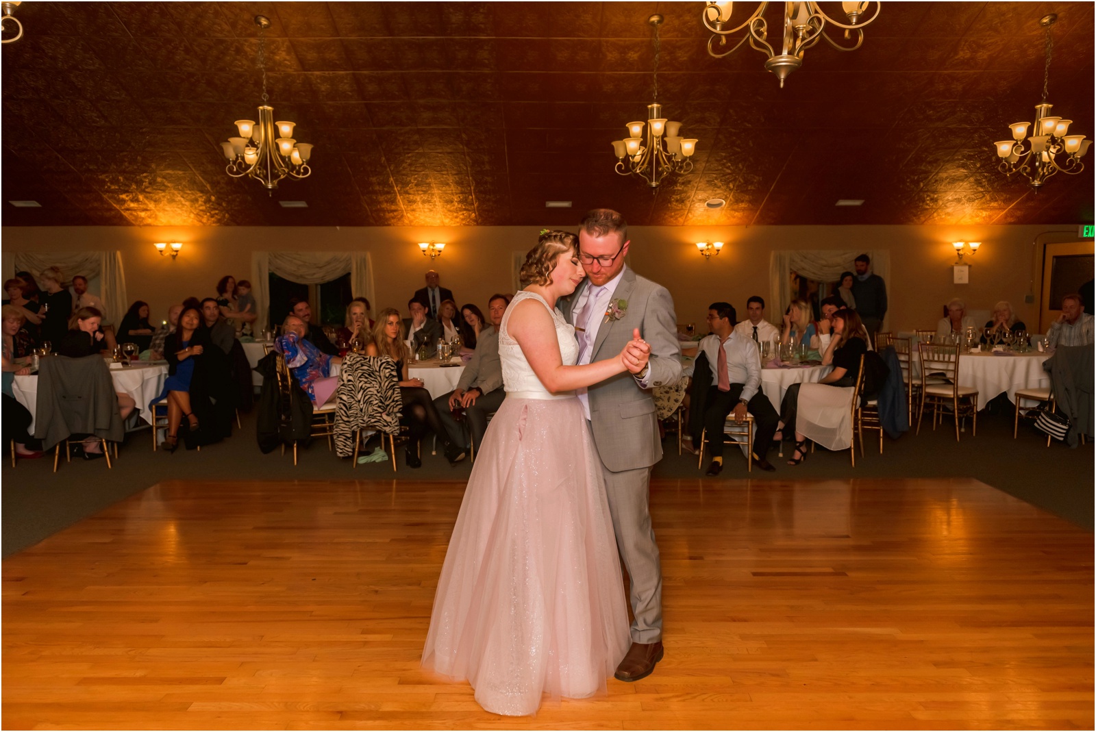 Portland wedding story | Erin Schmidt Photography | Portland Oregon wedding photos