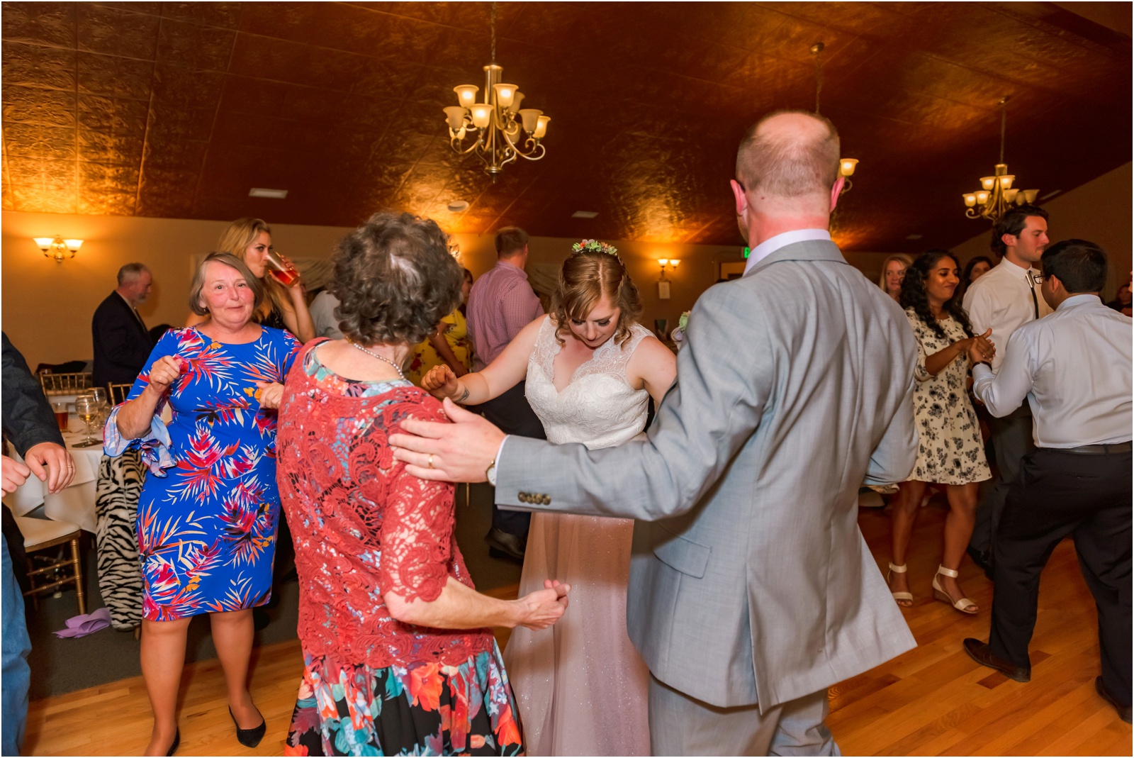 Portland wedding story | Erin Schmidt Photography | Portland Oregon wedding photos