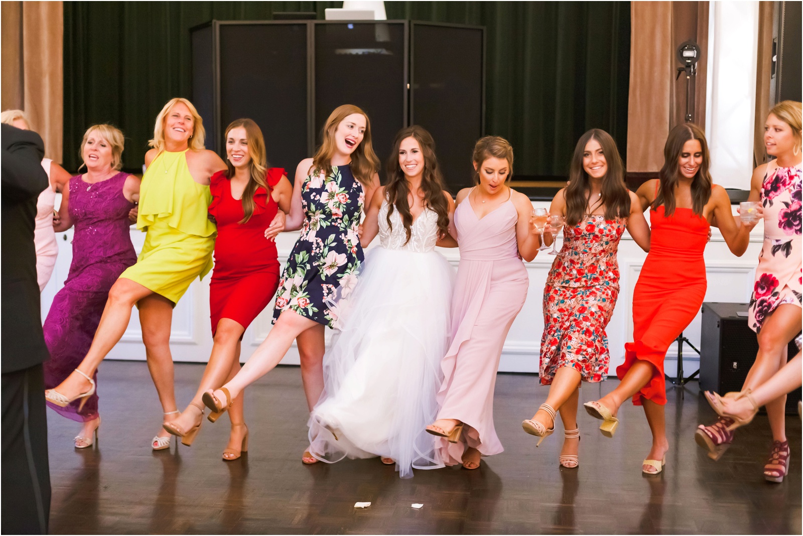 The Community House wedding | Metro Detroit wedding photographer | Erin Schmidt Photography | Michigan wedding photos