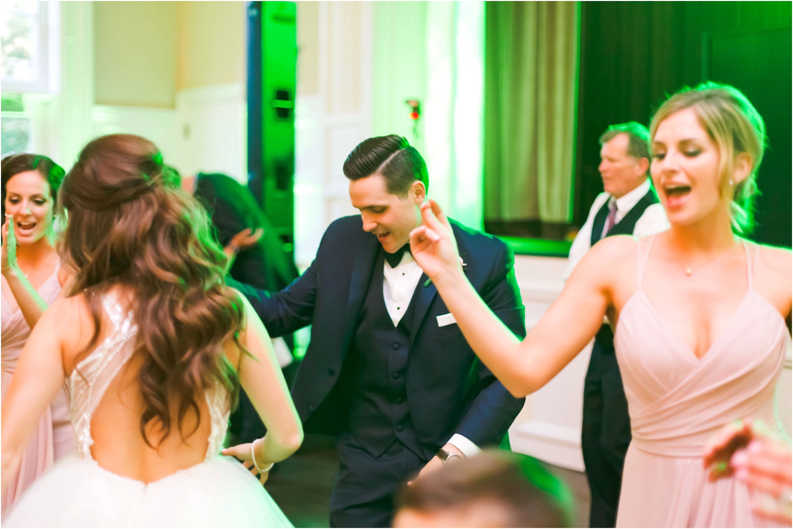The Community House wedding | Metro Detroit wedding photographer | Erin Schmidt Photography | Michigan wedding photos