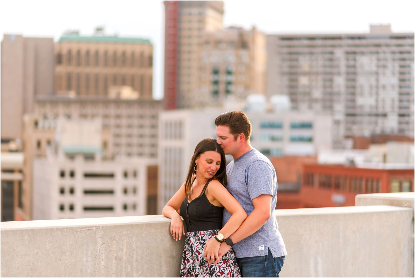 Erin Schmidt Photography | spring in Detroit engagement session | Metro Detroit wedding photographer | Michigan wedding photography
