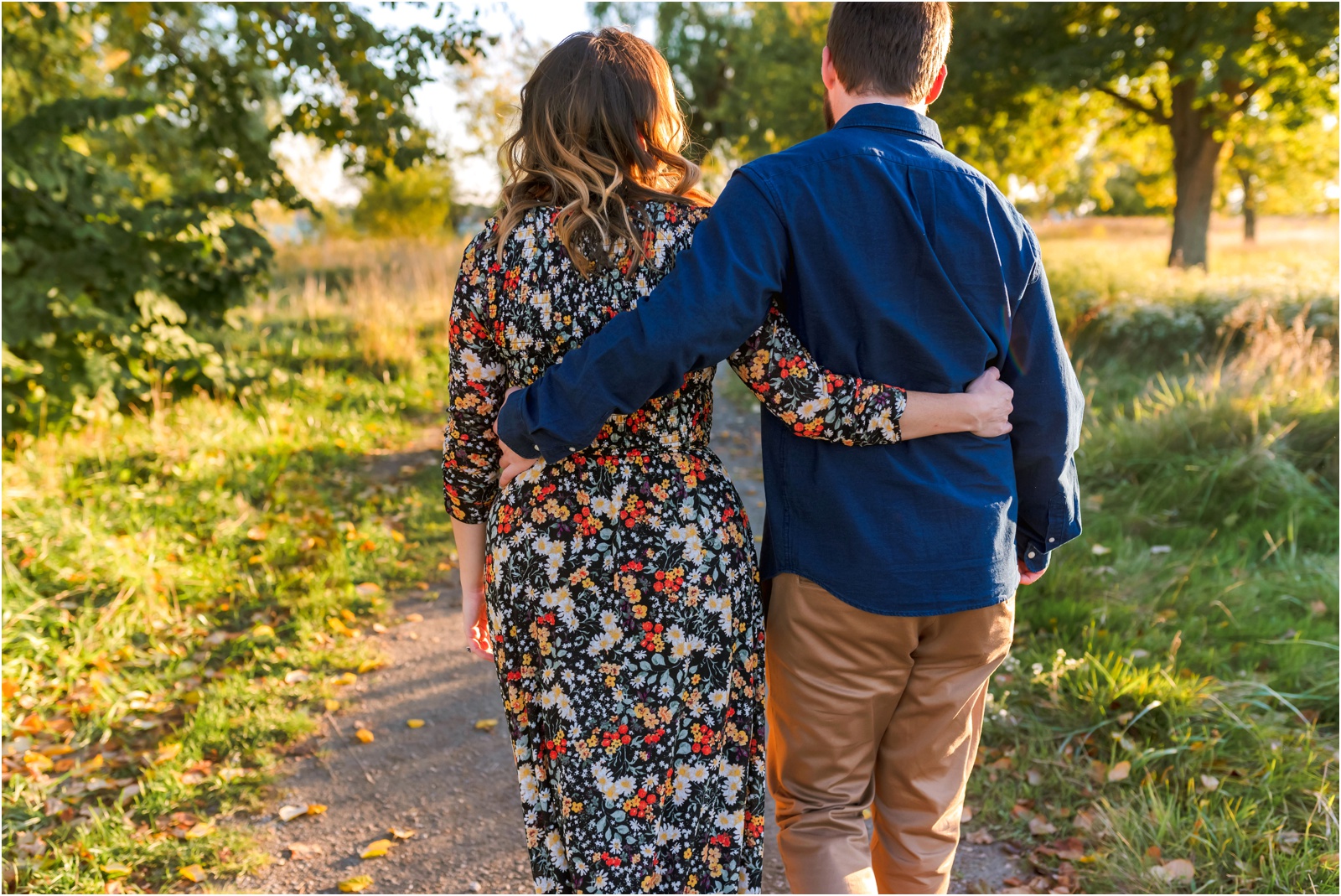 Fall Michigan engagement session | Erin Schmidt Photography | Metro Detroit Wedding Photographer