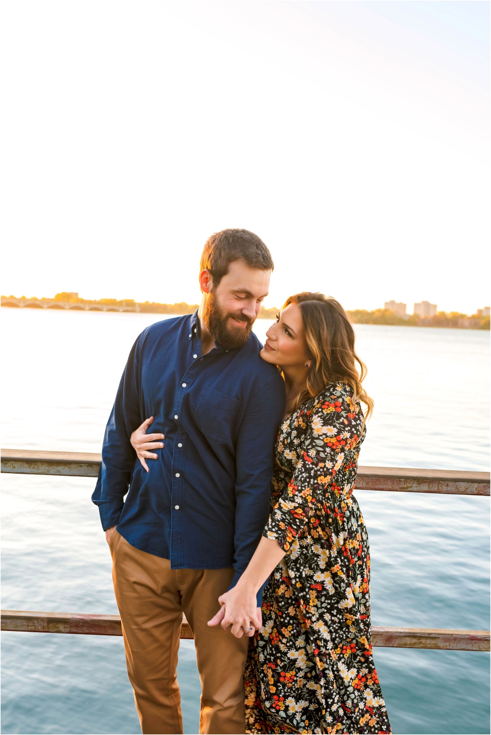 Fall Michigan engagement session | Erin Schmidt Photography | Metro Detroit Wedding Photographer