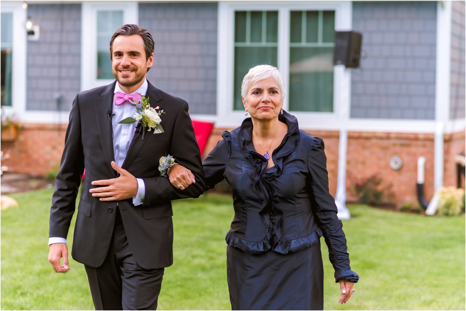 Summer Michigan wedding | Erin Schmidt Photography | Metro Detroit wedding photographer