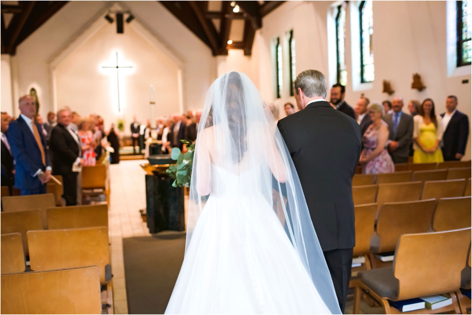 classic Michigan league wedding | Erin Schmidt Photography | Metro Detroit Wedding Photographer