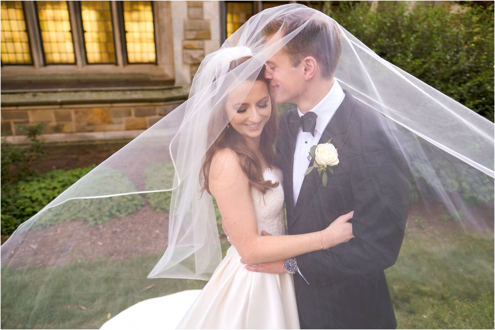 classic Michigan league wedding | Erin Schmidt Photography | Metro Detroit Wedding Photographer